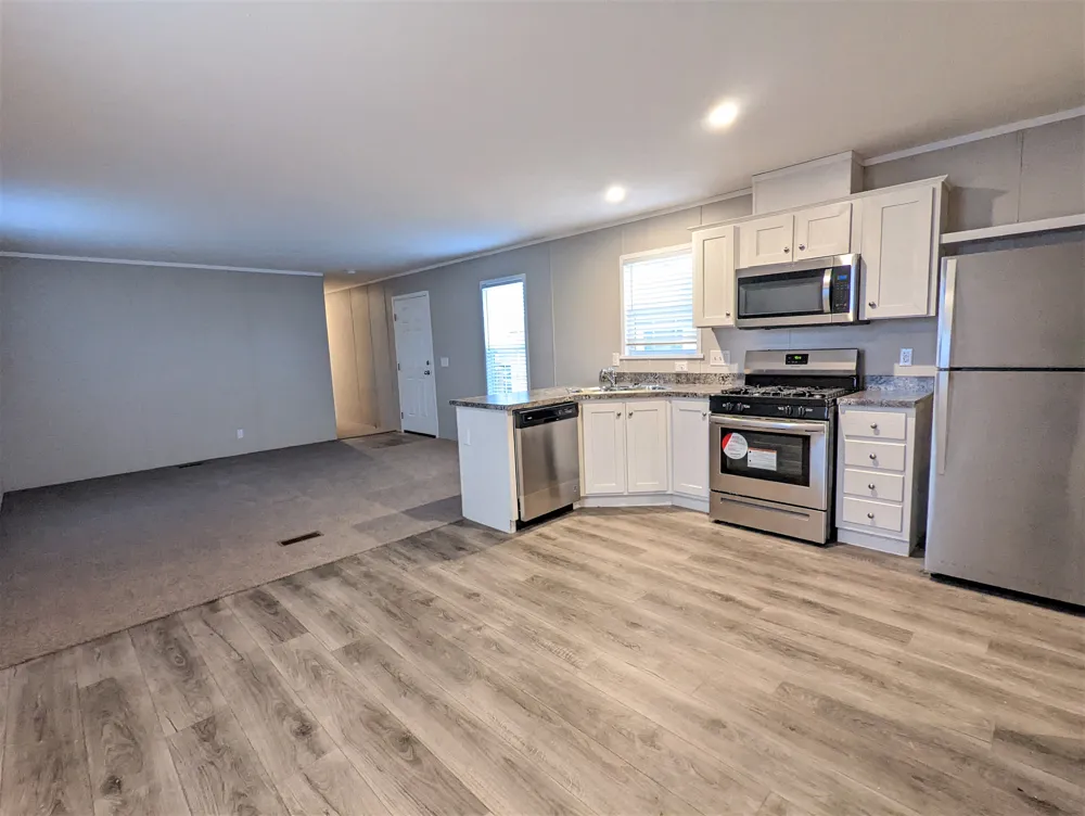 677 Oregon Belleville, MI 48111