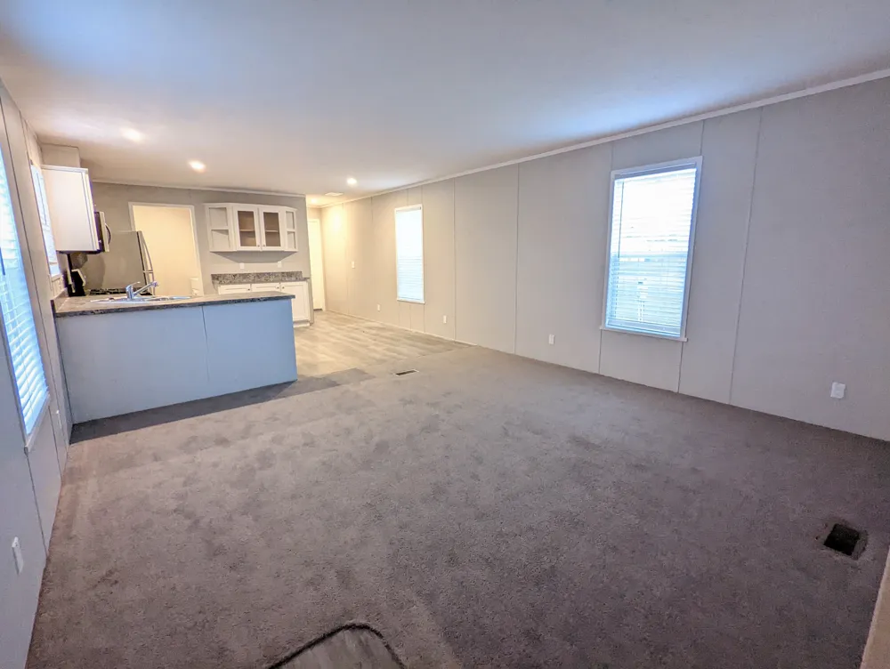 677 Oregon Belleville, MI 48111