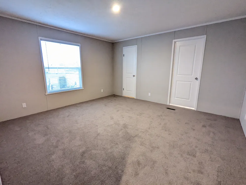 677 Oregon Belleville, MI 48111