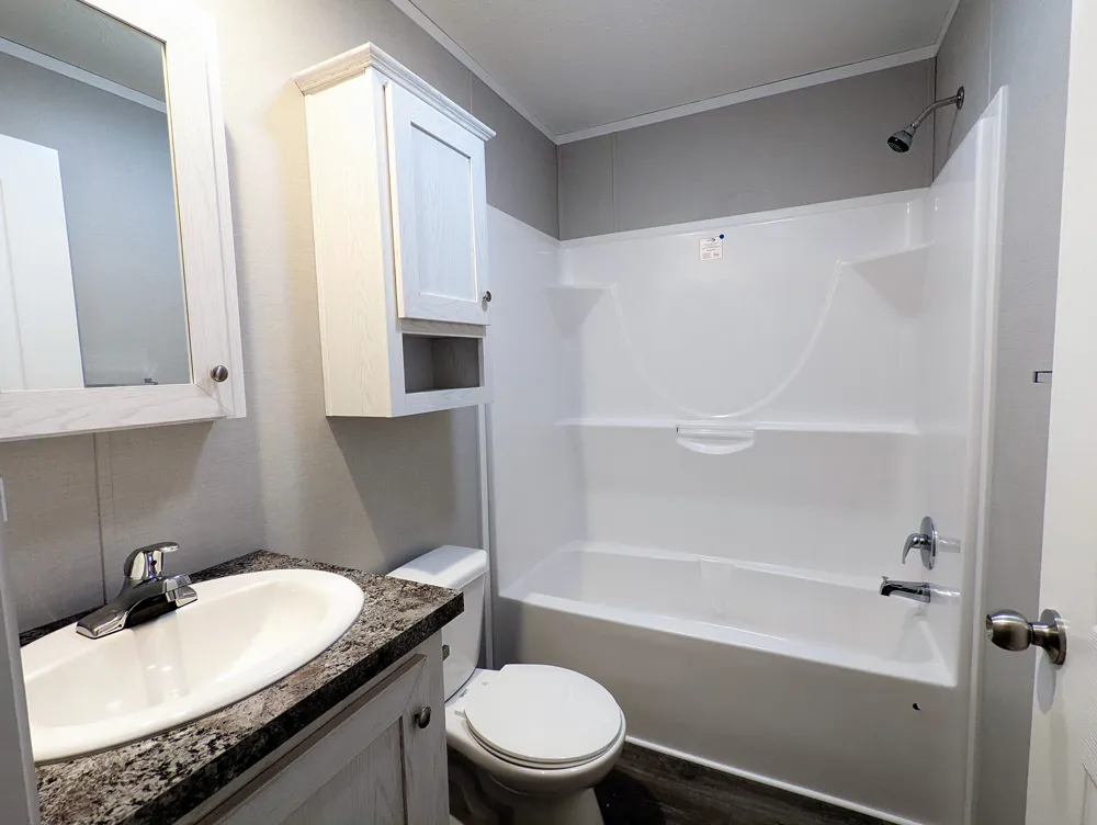 677 Oregon Belleville, MI 48111