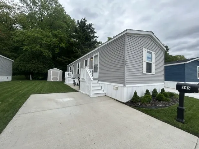 39500 W. Warren Road #346 Canton, MI 48187