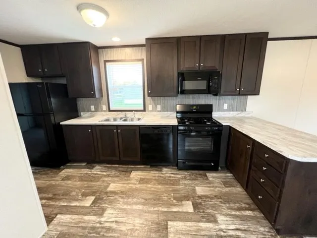 46000 Geddes Road #294 Canton, MI 48188