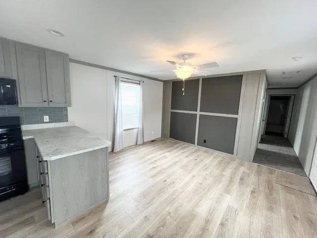 503 Washington Belleville, MI 48111
