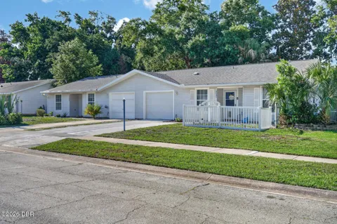 1131 Squirrel Nest Lane