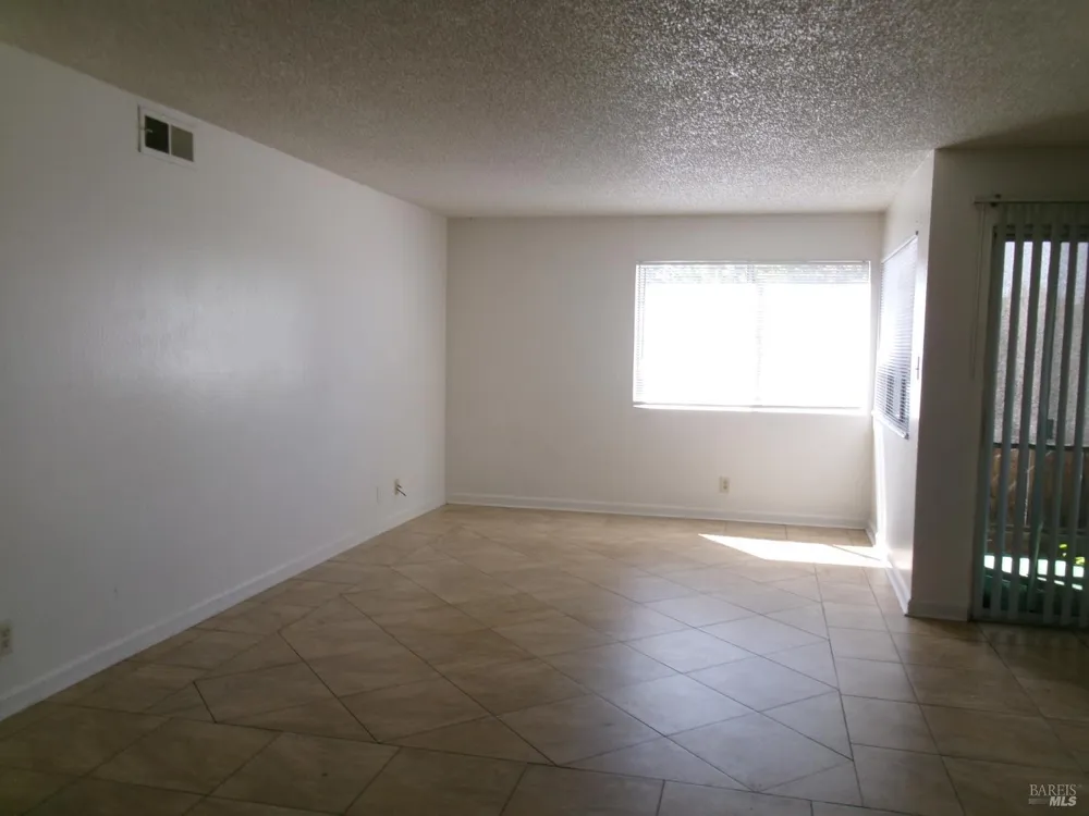 355 Parkview Terrace ##A-1 Vallejo, CA 94589