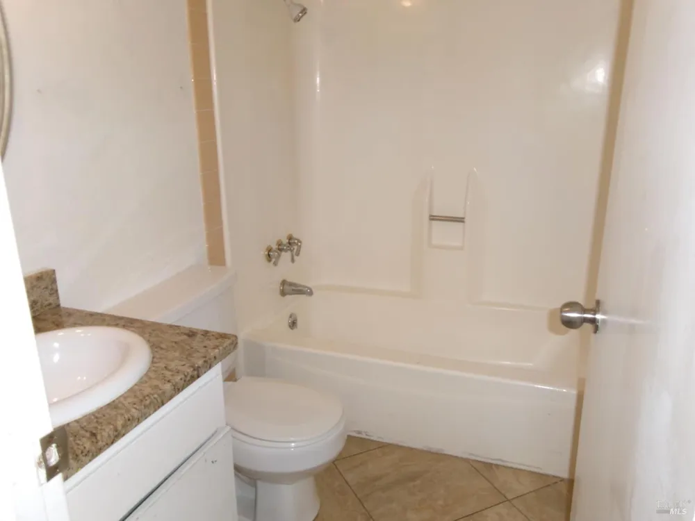 355 Parkview Terrace ##A-1 Vallejo, CA 94589