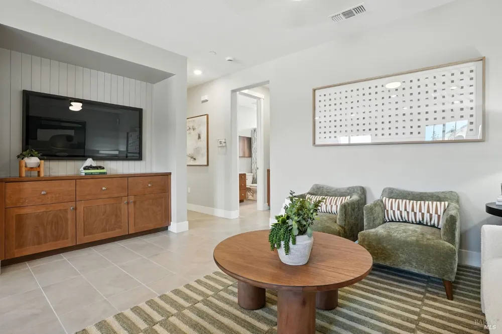 93 Serrano Lane ##1402 Morgan Hill, CA 95037