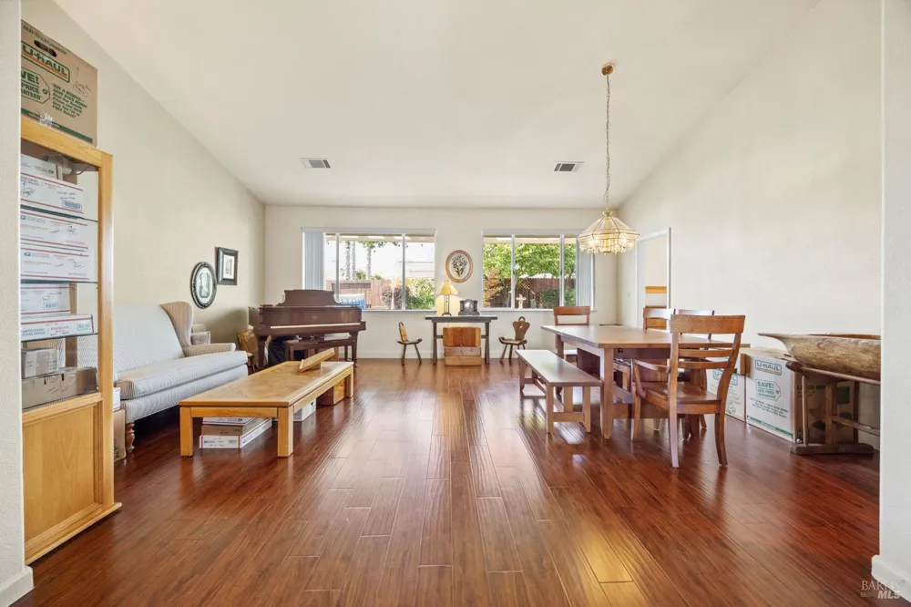 1360 Lawler Ranch Parkway Suisun City, CA 94585