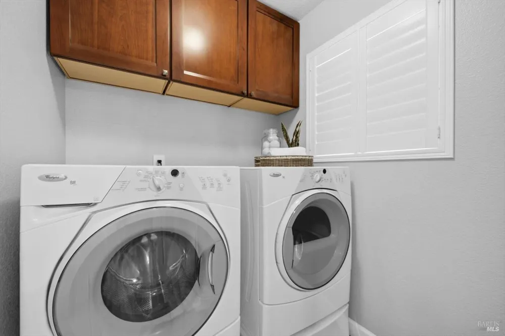 865 Turquoise Street Vacaville, CA 95687