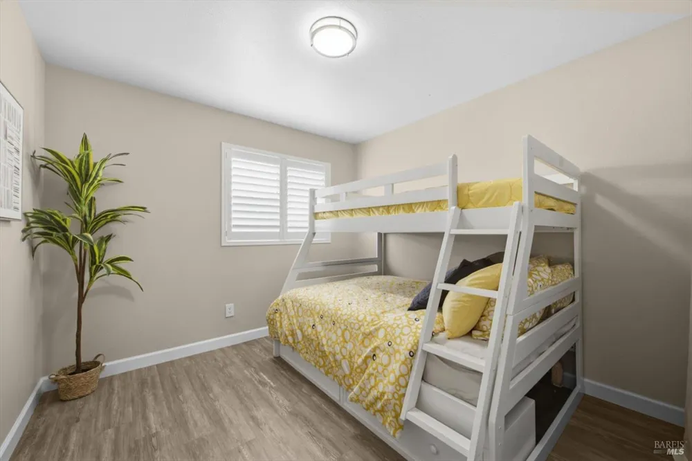 865 Turquoise Street Vacaville, CA 95687
