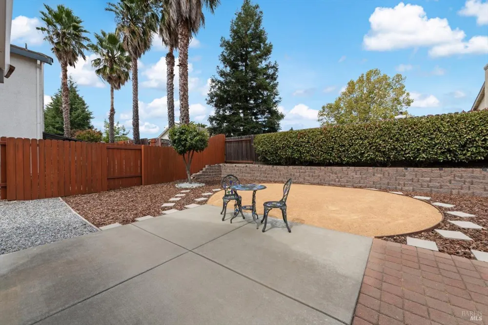 865 Turquoise Street Vacaville, CA 95687