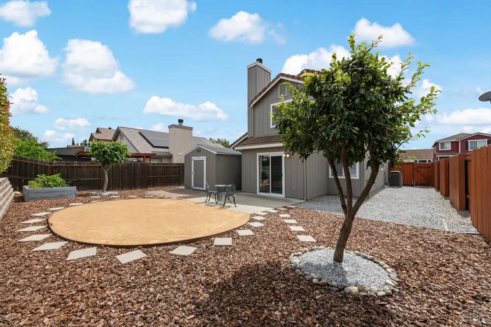 865 Turquoise Street Vacaville, CA 95687
