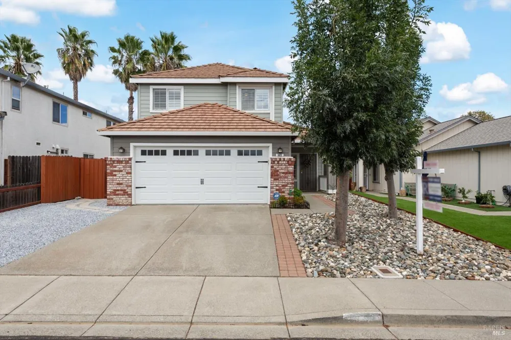 865 Turquoise Street Vacaville, CA 95687
