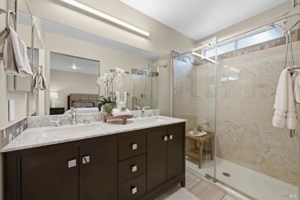 865 Turquoise Street Vacaville, CA 95687