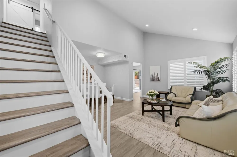 865 Turquoise Street Vacaville, CA 95687