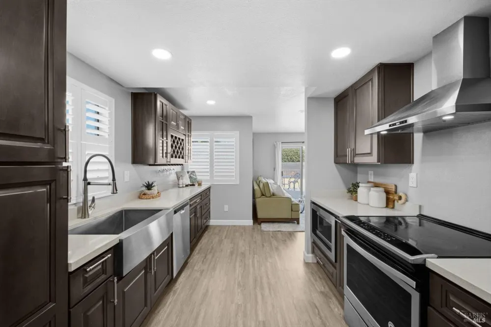865 Turquoise Street Vacaville, CA 95687