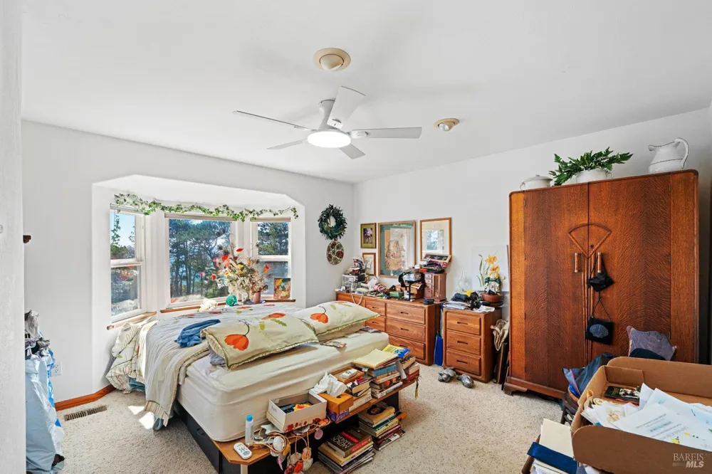 34501 S. Highway 1 Gualala, CA 95445