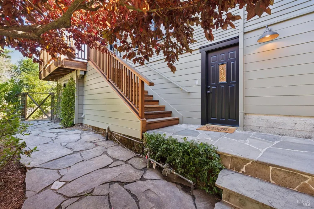 25 Allyn Avenue San Anselmo, CA 94960