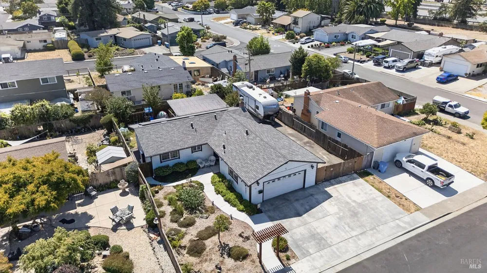 77 Adele Avenue Rohnert Park, CA 94928