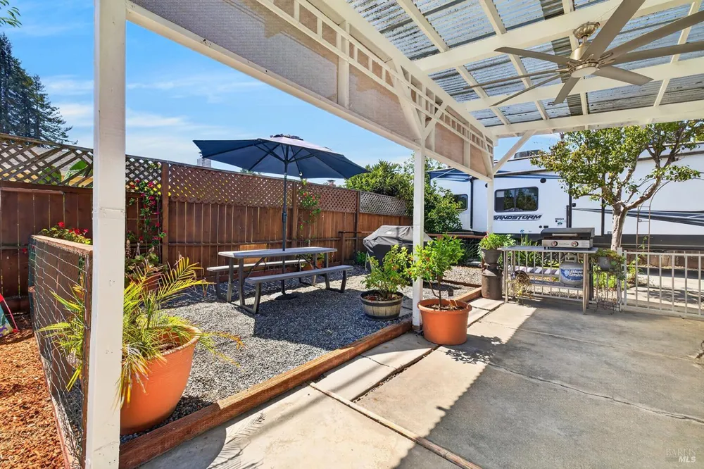 77 Adele Avenue Rohnert Park, CA 94928