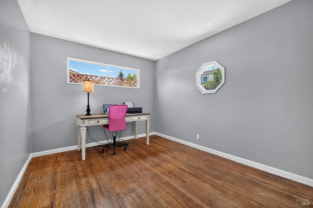 77 Adele Avenue Rohnert Park, CA 94928