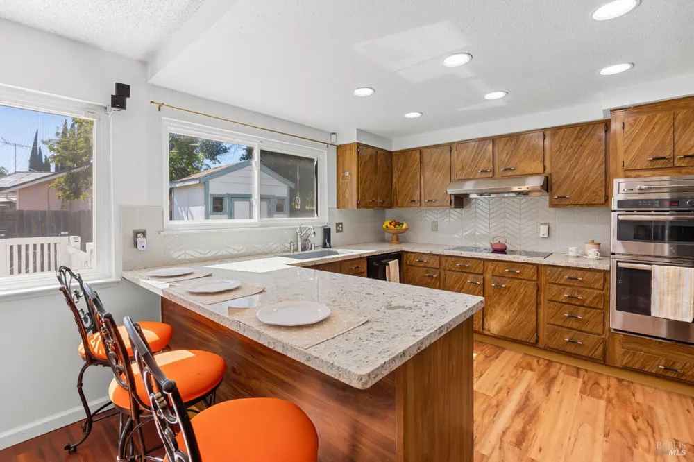 571 Gregory Drive Vacaville, CA 95687