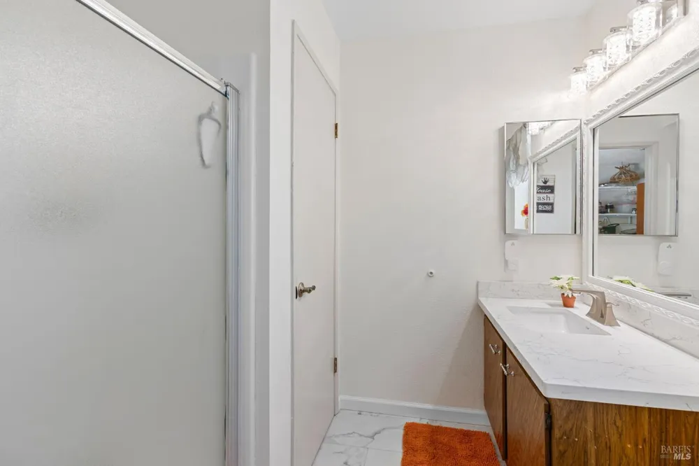 571 Gregory Drive Vacaville, CA 95687