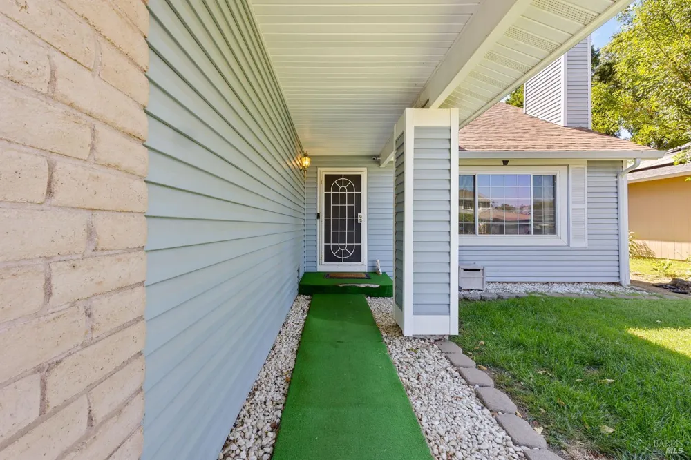 571 Gregory Drive Vacaville, CA 95687