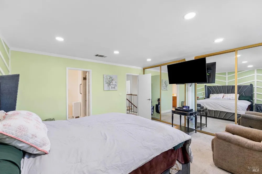 571 Gregory Drive Vacaville, CA 95687