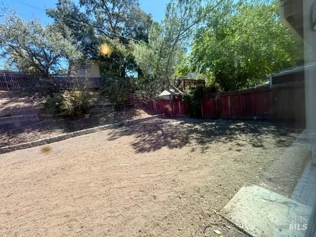 261 Circle Drive Vacaville, CA 95688