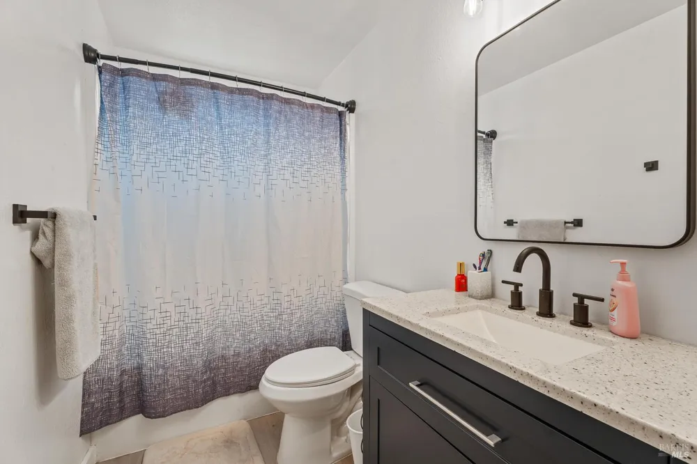 1620 Harrah Drive Willits, CA 95490