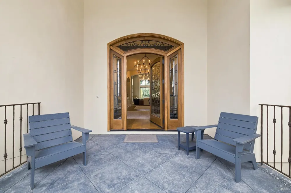 3936 Skyfarm Drive Santa Rosa, CA 95403