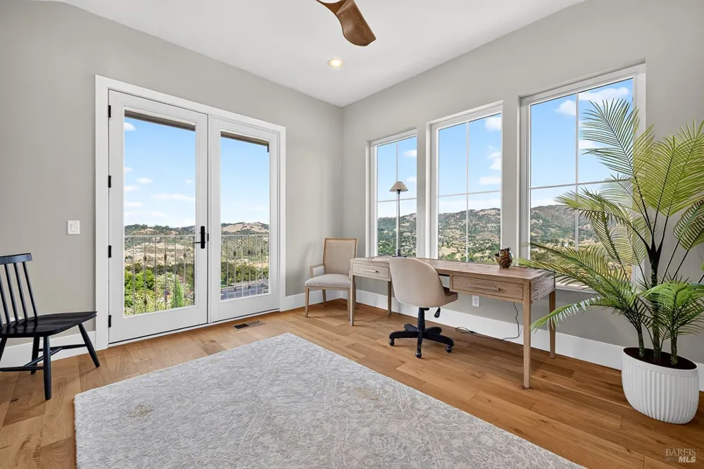 3936 Skyfarm Drive Santa Rosa, CA 95403
