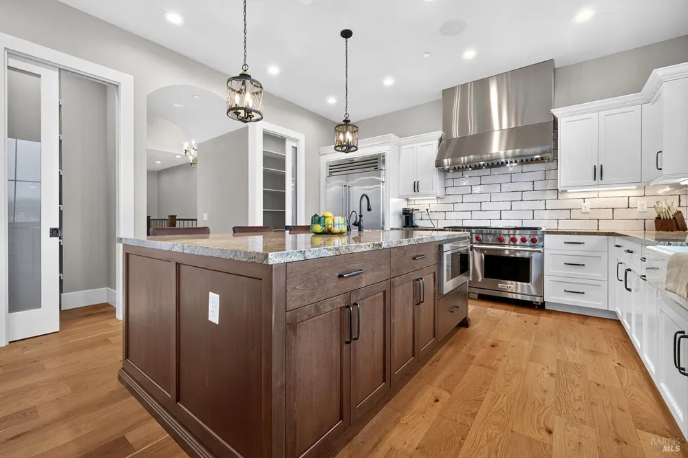 3936 Skyfarm Drive Santa Rosa, CA 95403