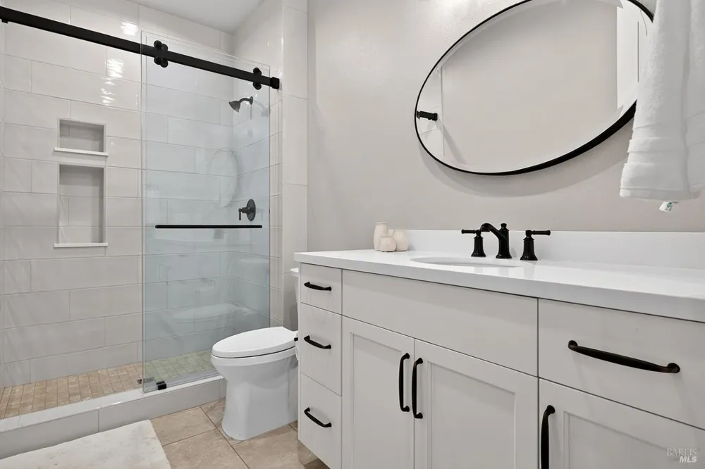 3936 Skyfarm Drive Santa Rosa, CA 95403