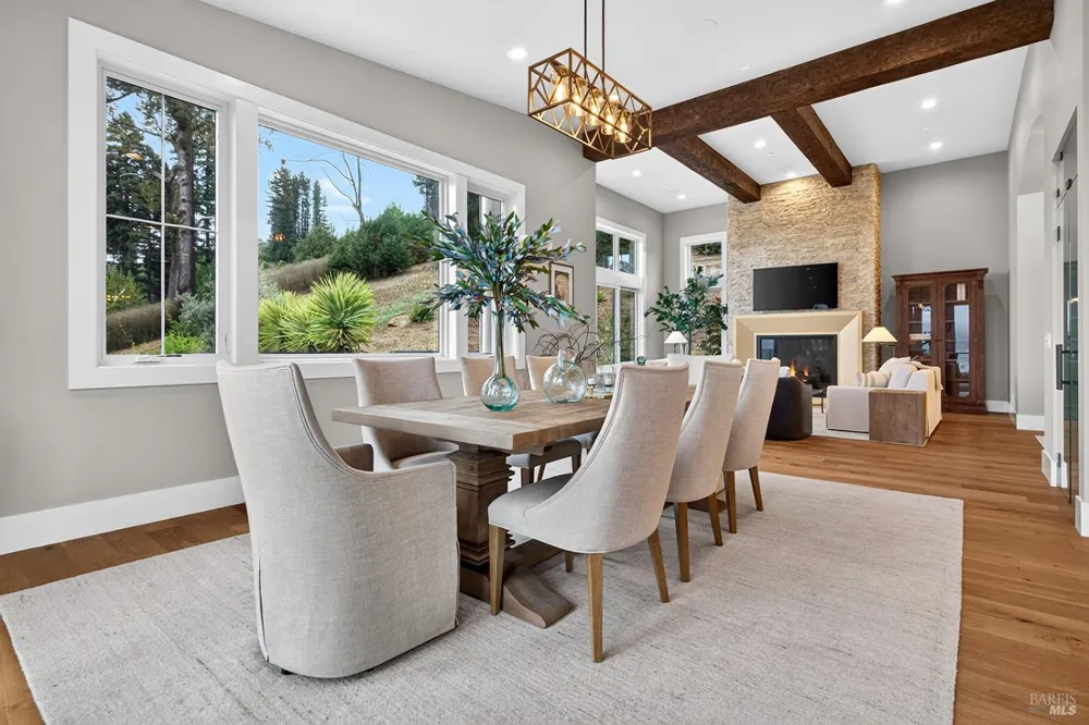 3936 Skyfarm Drive Santa Rosa, CA 95403