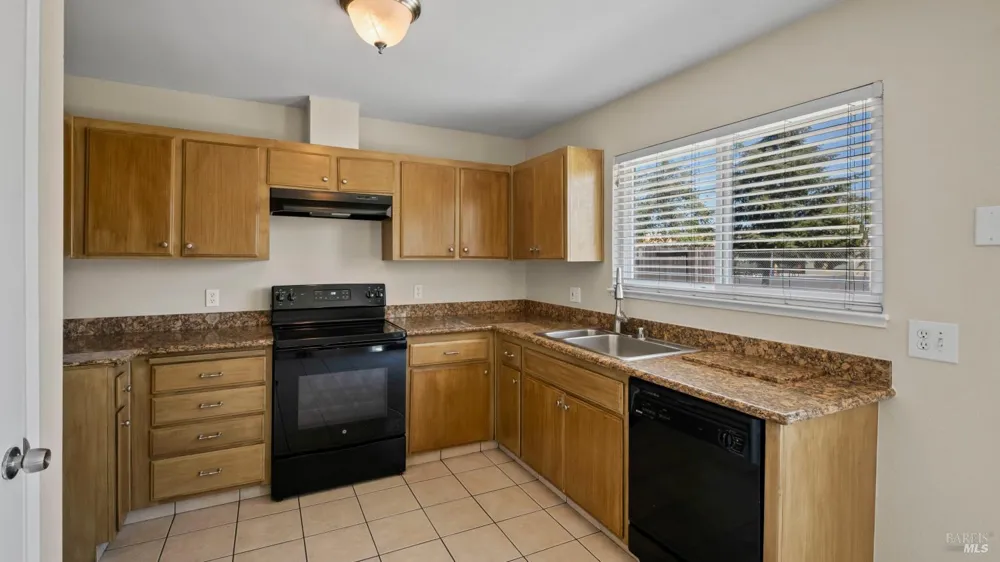 1792 Enterprise Drive Fairfield, CA 94533