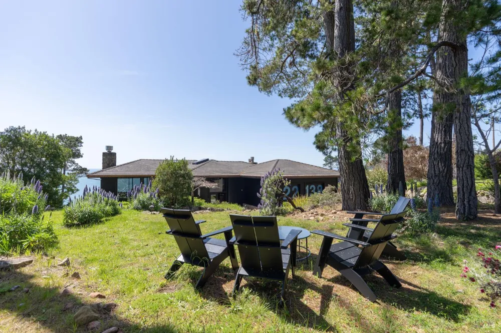 22138 Hwy 1 ##22138 Jenner, CA 95450