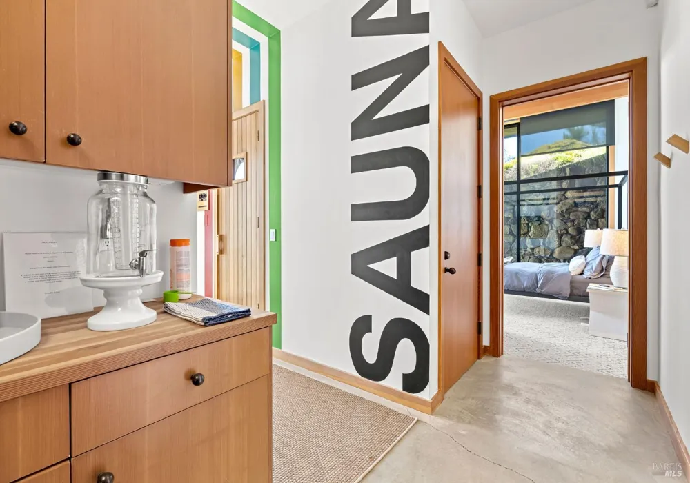 22138 Hwy 1 ##22138 Jenner, CA 95450