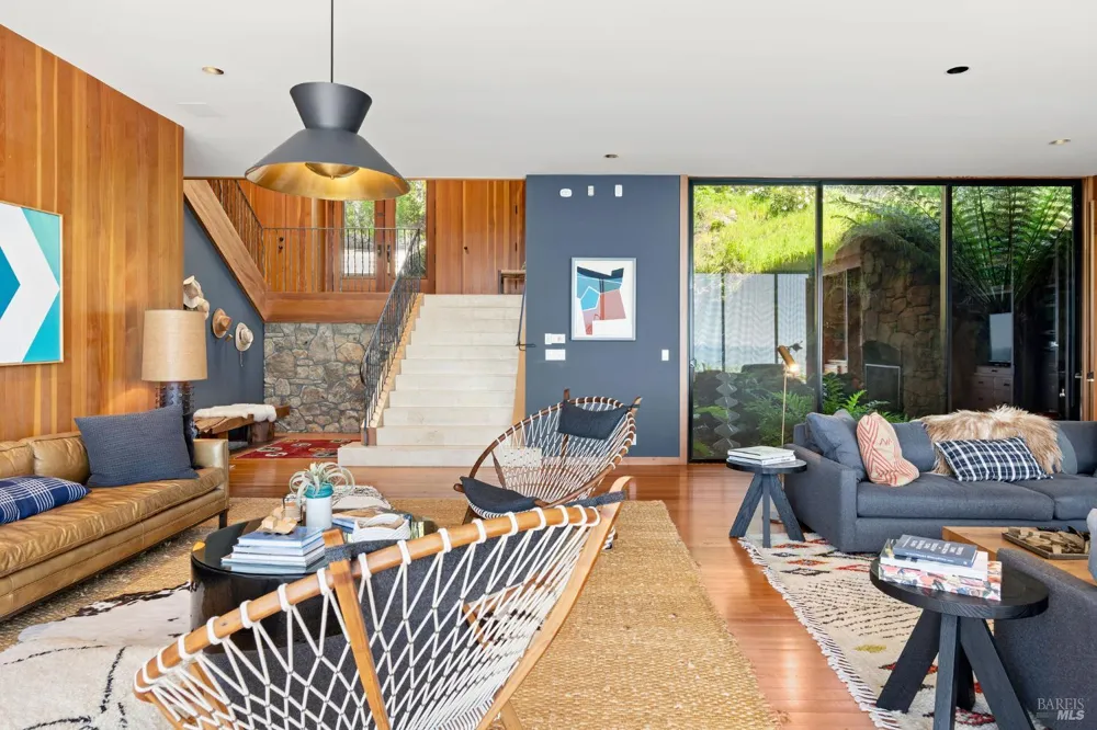 22138 Hwy 1 ##22138 Jenner, CA 95450