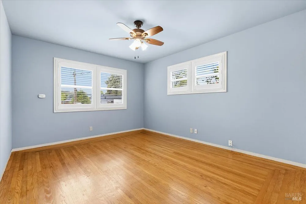 2112 Geary Drive Santa Rosa, CA 95404