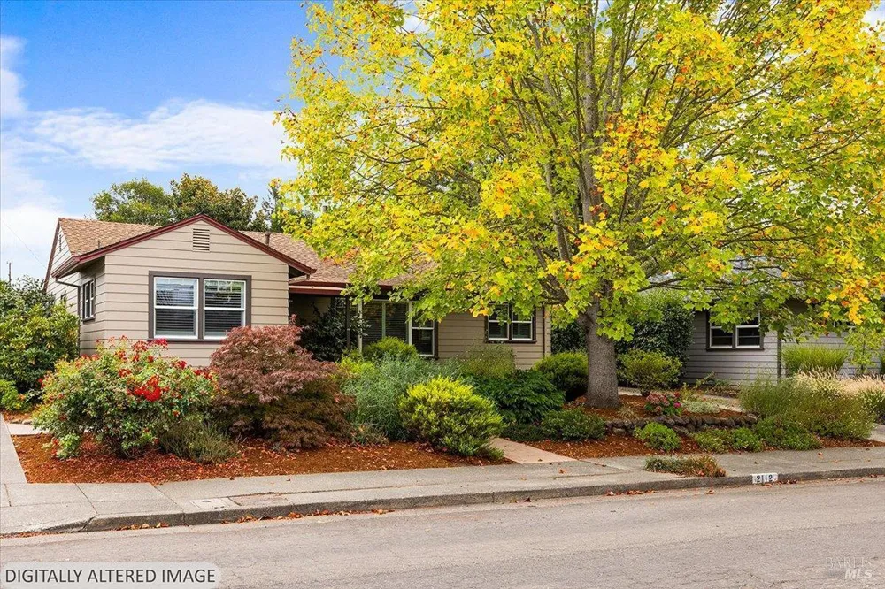 2112 Geary Drive Santa Rosa, CA 95404