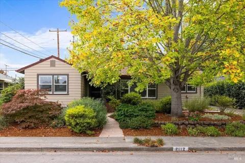 2112 Geary Drive