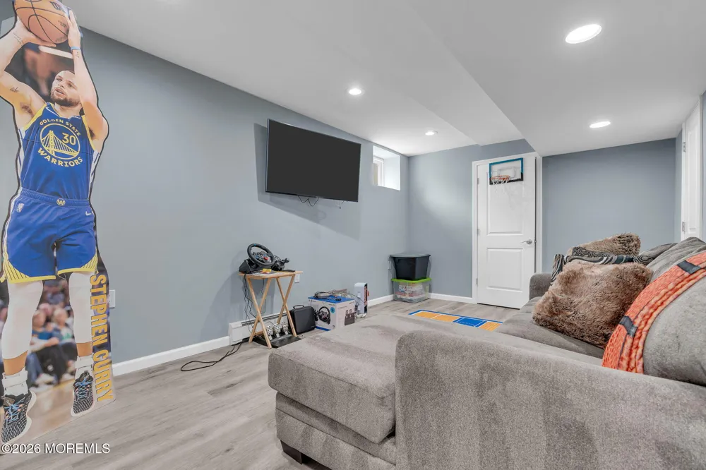 22 Wicker Place Morganville, NJ 07751