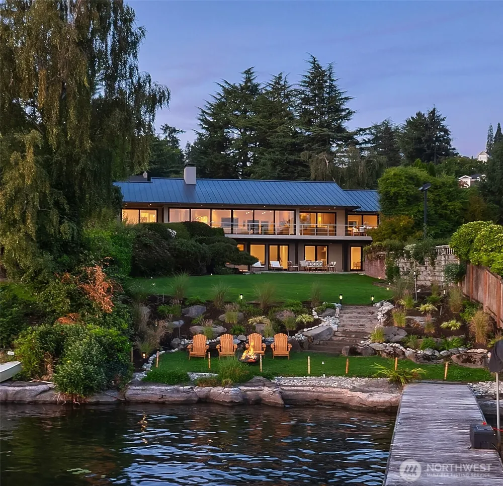 3517 43rd Avenue NE Seattle, WA 98105