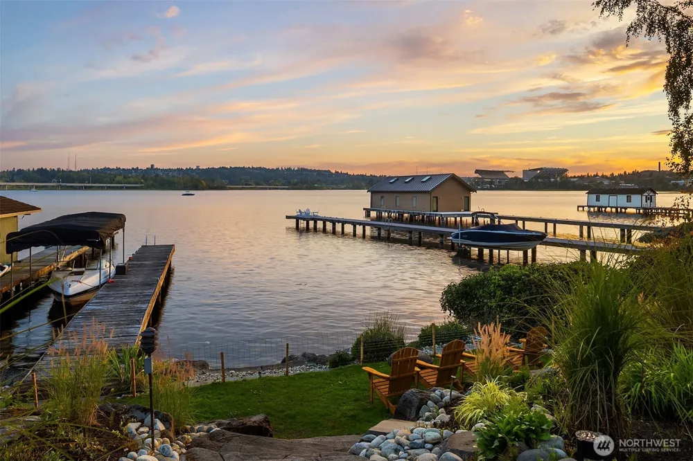 3517 43rd Avenue NE Seattle, WA 98105