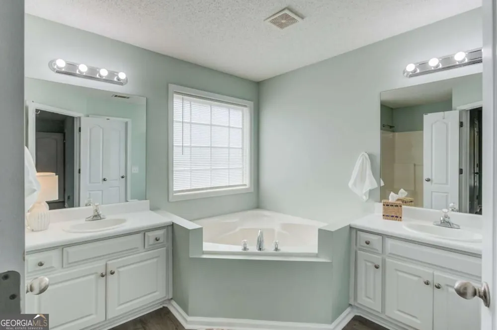 46 Fieldcrest CT Jefferson, GA 30549