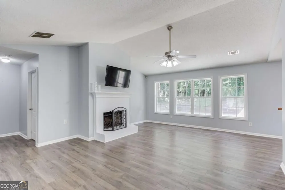 46 Fieldcrest CT Jefferson, GA 30549