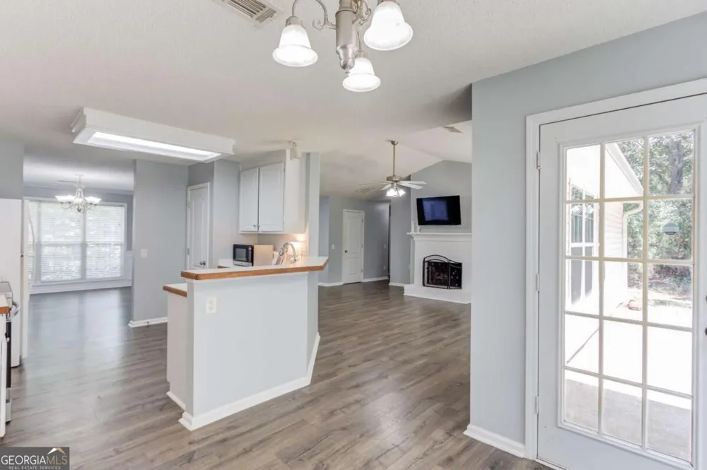 46 Fieldcrest CT Jefferson, GA 30549