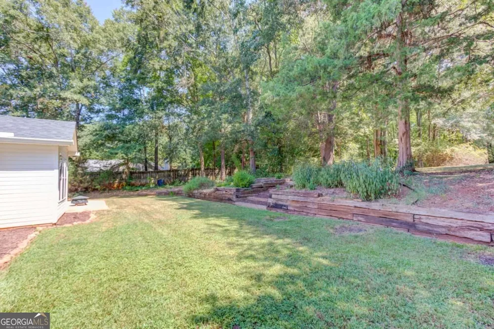 46 Fieldcrest CT Jefferson, GA 30549